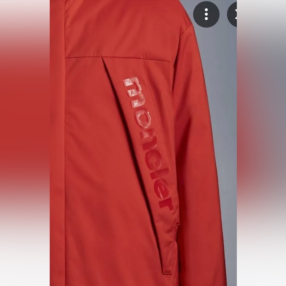 MONCLER
Men's Bright Red Hooded Down Jacket, Size 4-XL - Picture 6 of 7